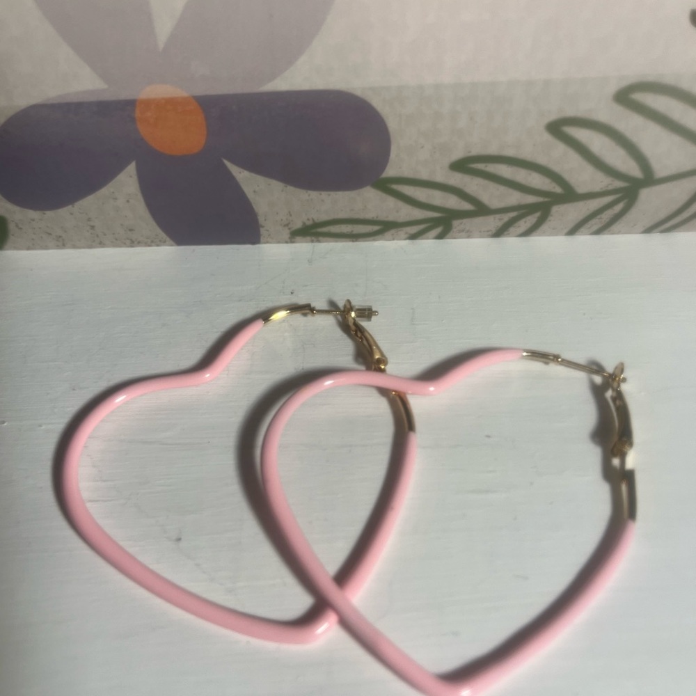 Heart Hoops - Picture 5 of 9